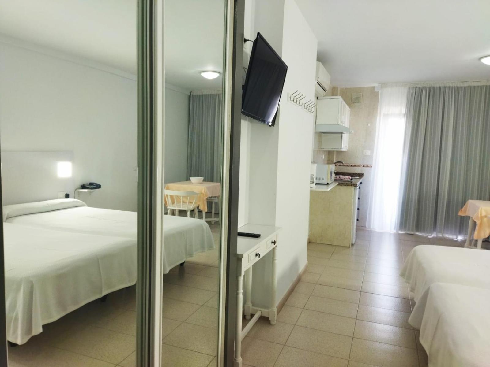 Apartahotel Pez Azul