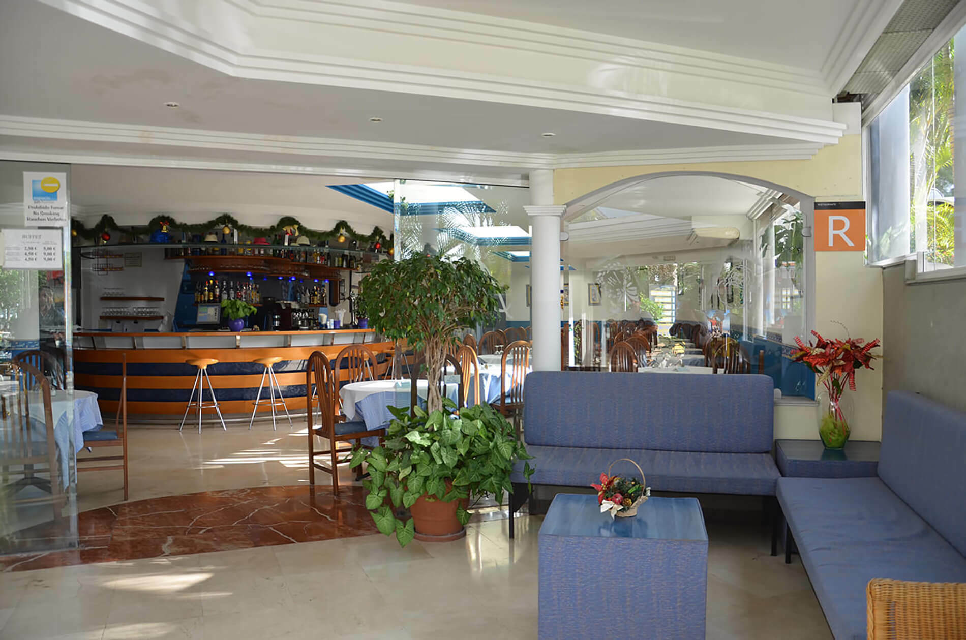 Pez Azul Apartahotel 3*